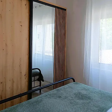 3 Bedroom Gorgeous In *