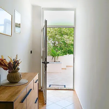 3 Bedroom Gorgeous In *
