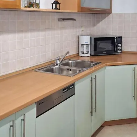 3 Bedroom Gorgeous In *